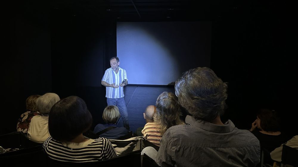 1CINE